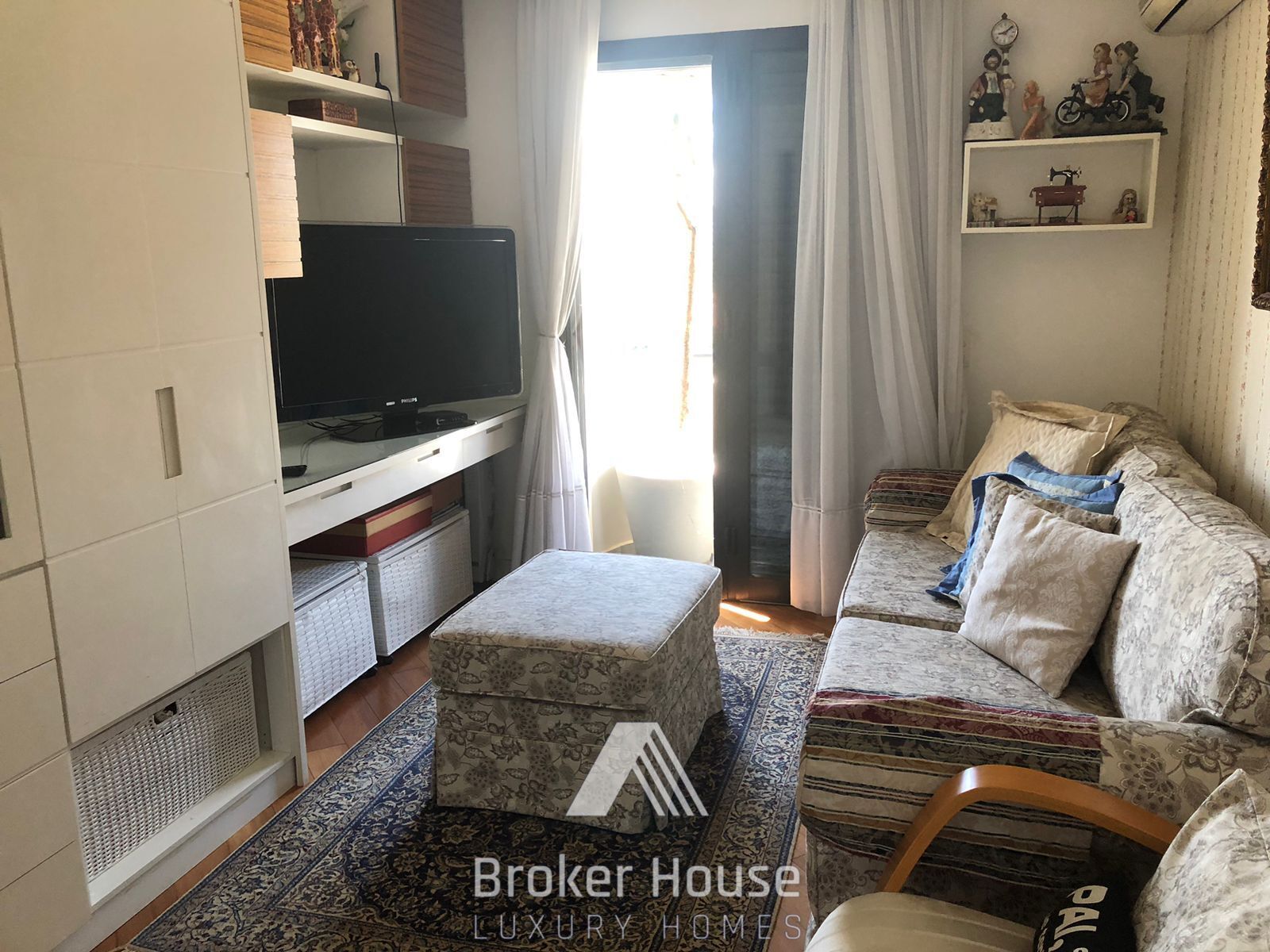 Apartamento à venda com 3 quartos, 200m² - Foto 18