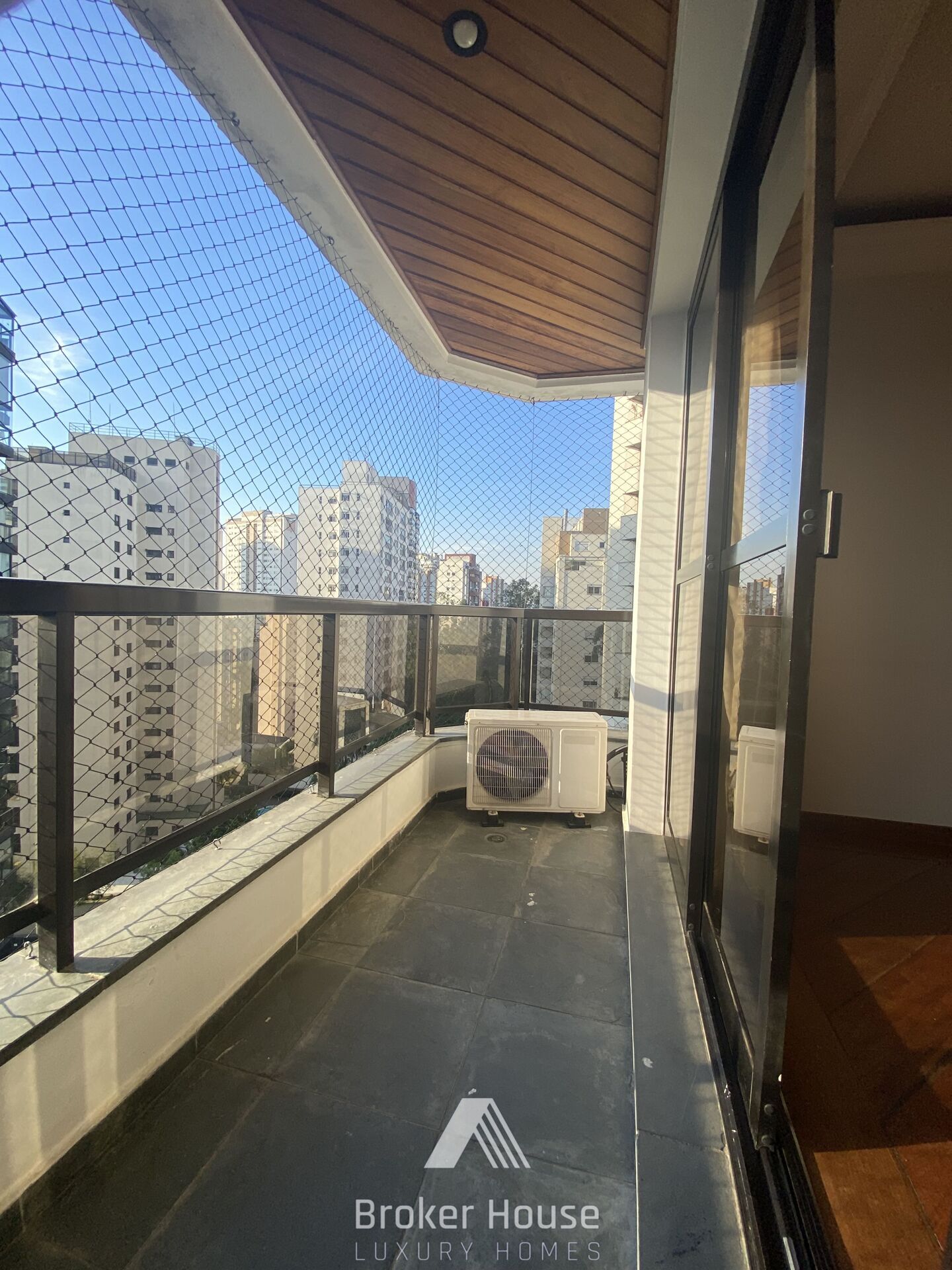 Apartamento à venda com 2 quartos, 120m² - Foto 7