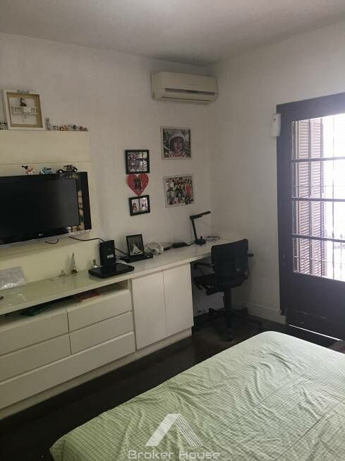 Casa à venda com 2 quartos, 130m² - Foto 7