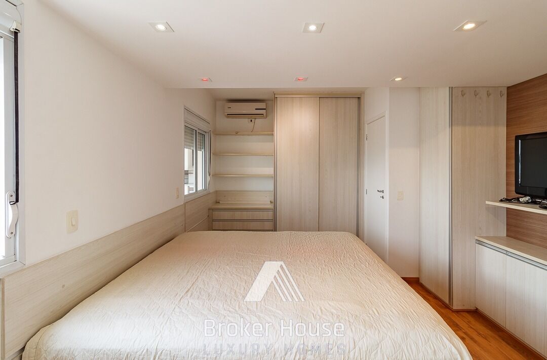 Apartamento à venda com 2 quartos, 95m² - Foto 17