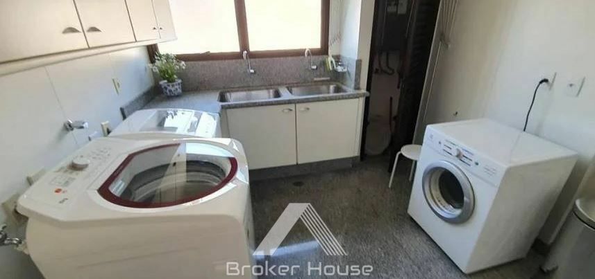 Apartamento à venda com 3 quartos, 276m² - Foto 34