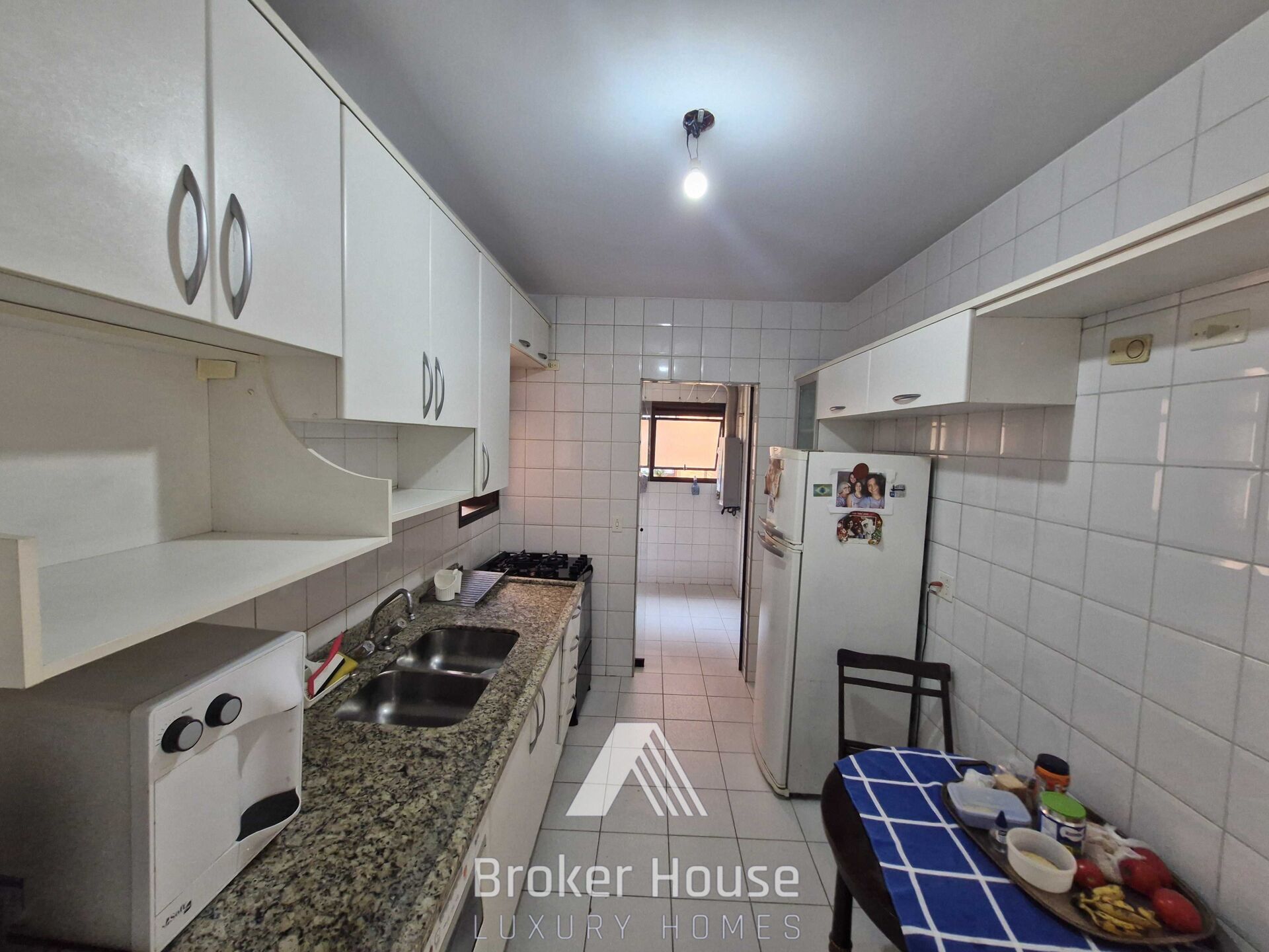 Apartamento à venda com 3 quartos, 128m² - Foto 29