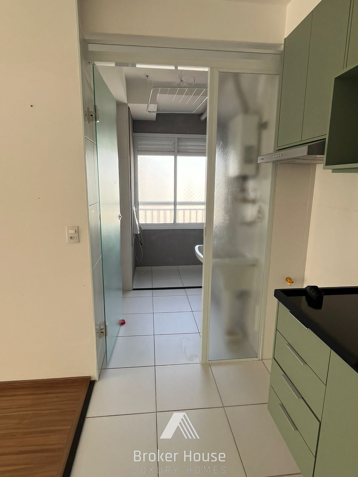 Apartamento à venda com 2 quartos, 61m² - Foto 20