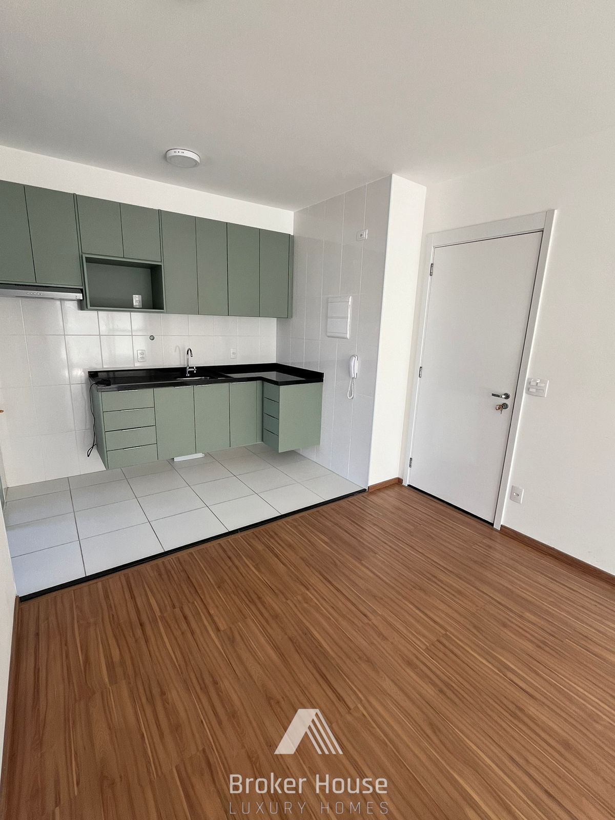 Apartamento à venda com 2 quartos, 61m² - Foto 9