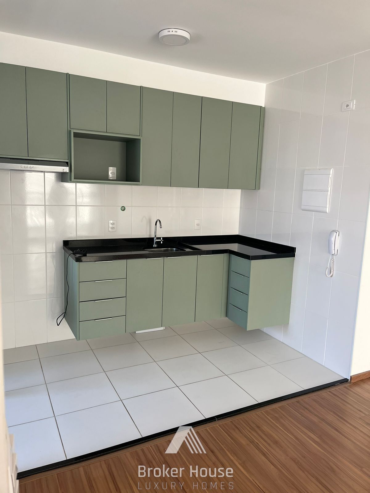 Apartamento à venda com 2 quartos, 61m² - Foto 6