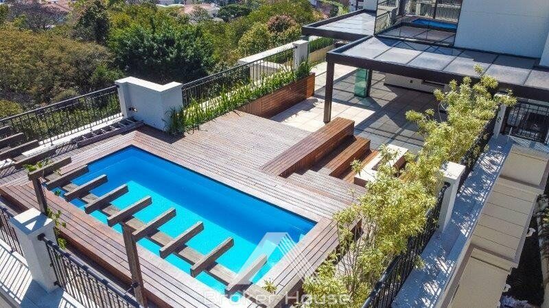 Cobertura à venda com 3 quartos, 398m² - Foto 1