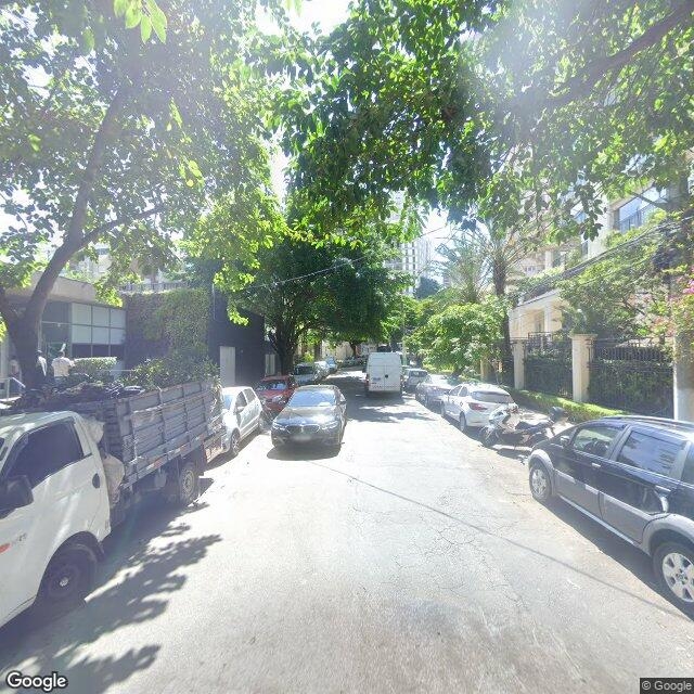 Imagem estática do "Street View" da localização