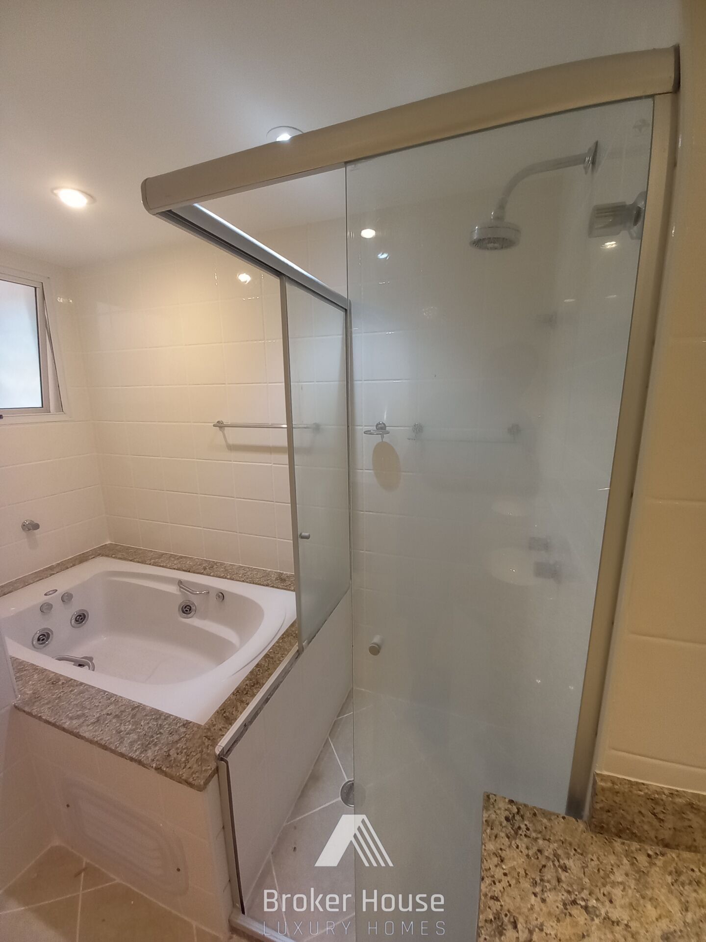 Apartamento, 3 quartos, 239 m² - Foto 15