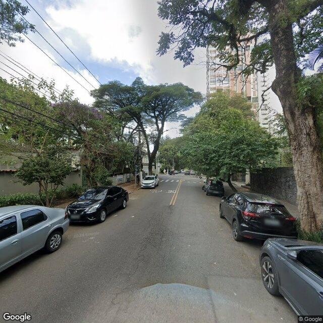 Imagem estática do "Street View" da localização