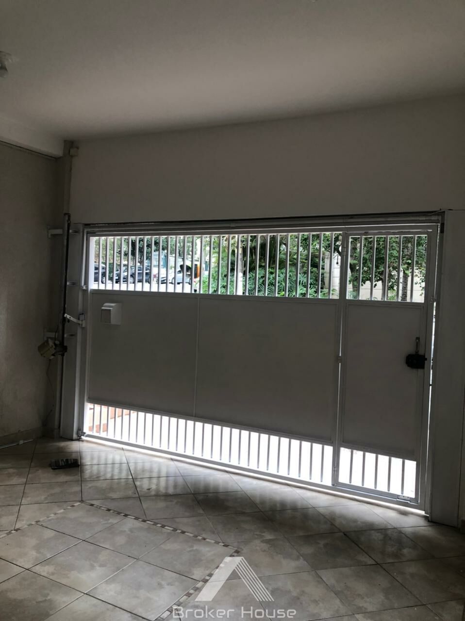 Casa à venda com 3 quartos, 120m² - Foto 4