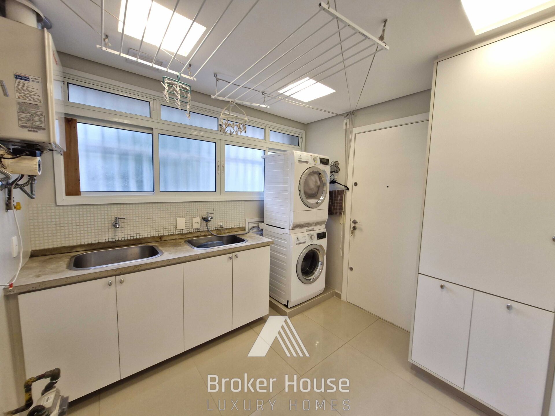 Apartamento, 3 quartos, 208 m² - Foto 44
