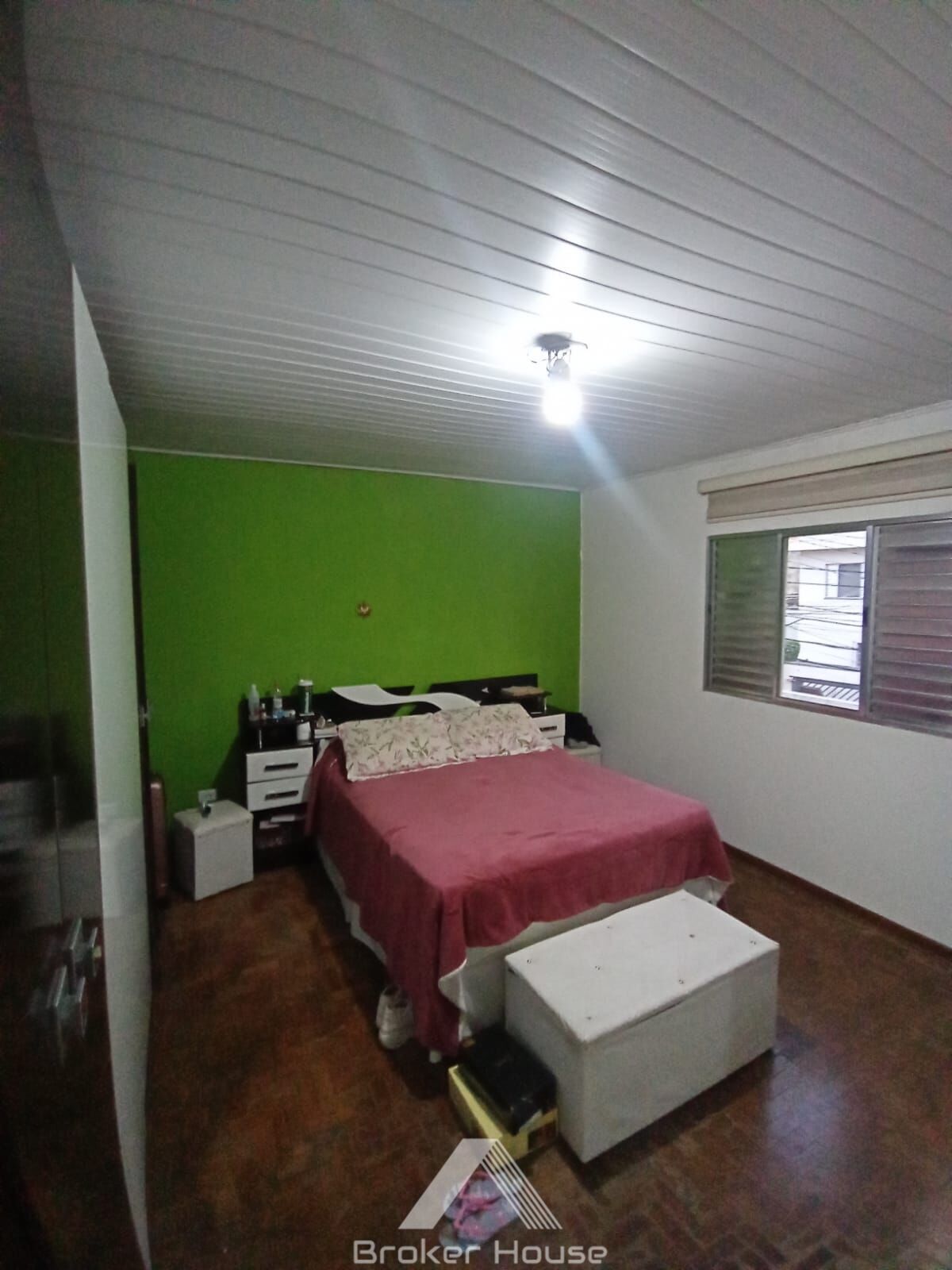 Casa à venda com 2 quartos, 140m² - Foto 9