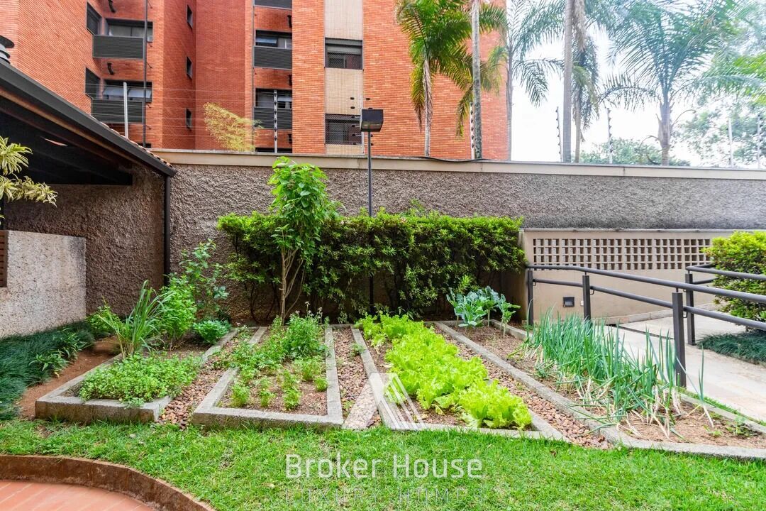 Cobertura à venda com 4 quartos, 250m² - Foto 50
