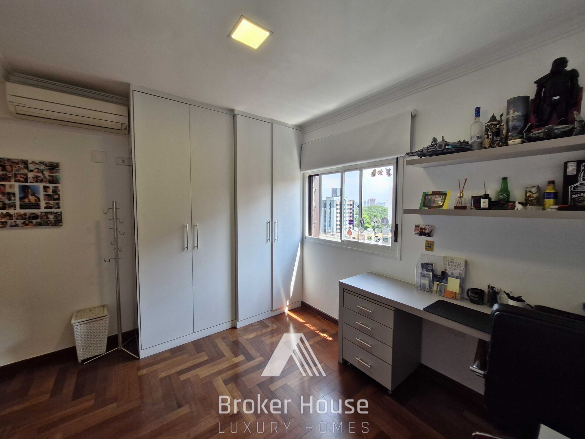 Cobertura à venda com 4 quartos, 250m² - Foto 20