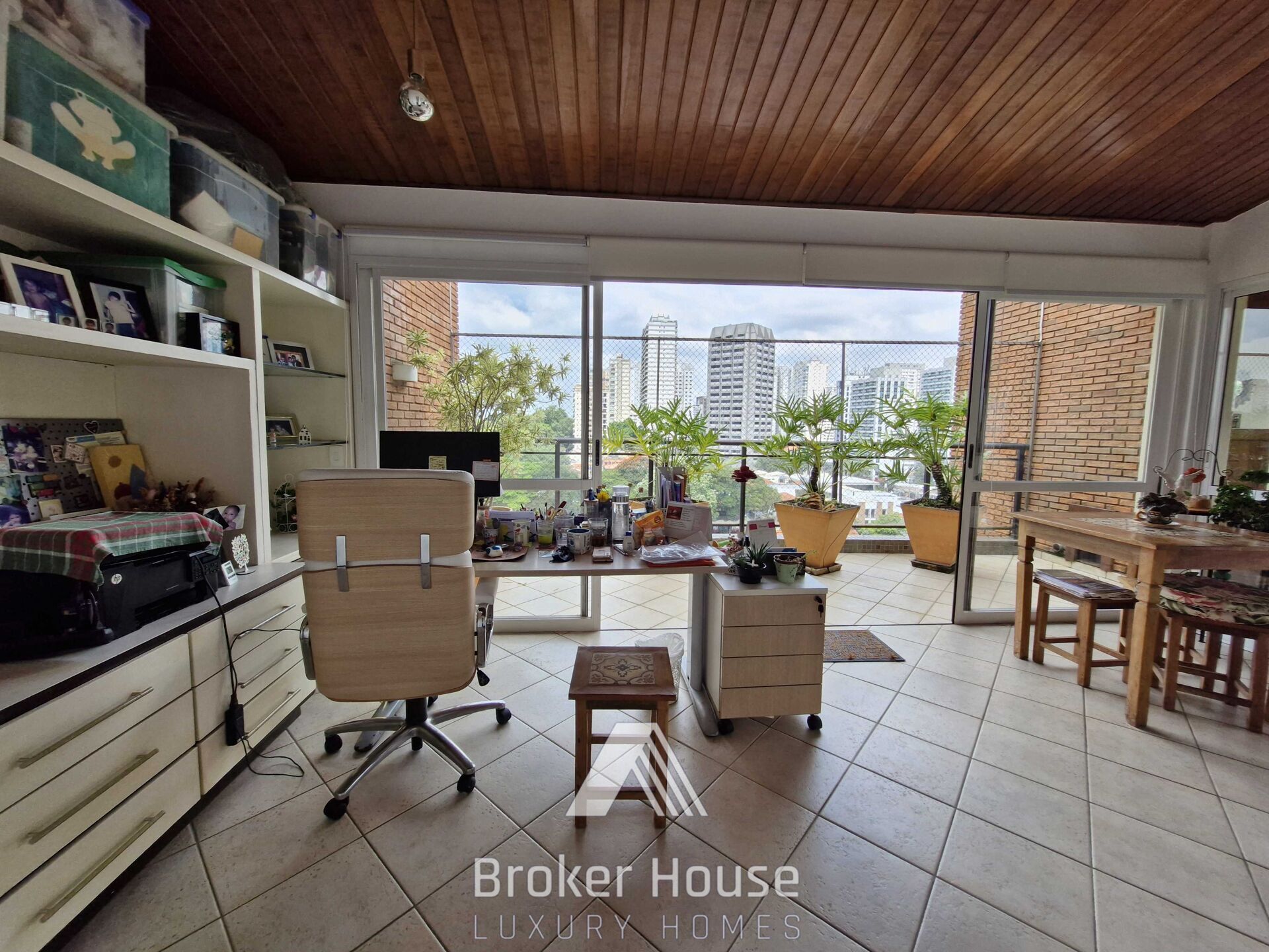 Cobertura à venda com 4 quartos, 250m² - Foto 30