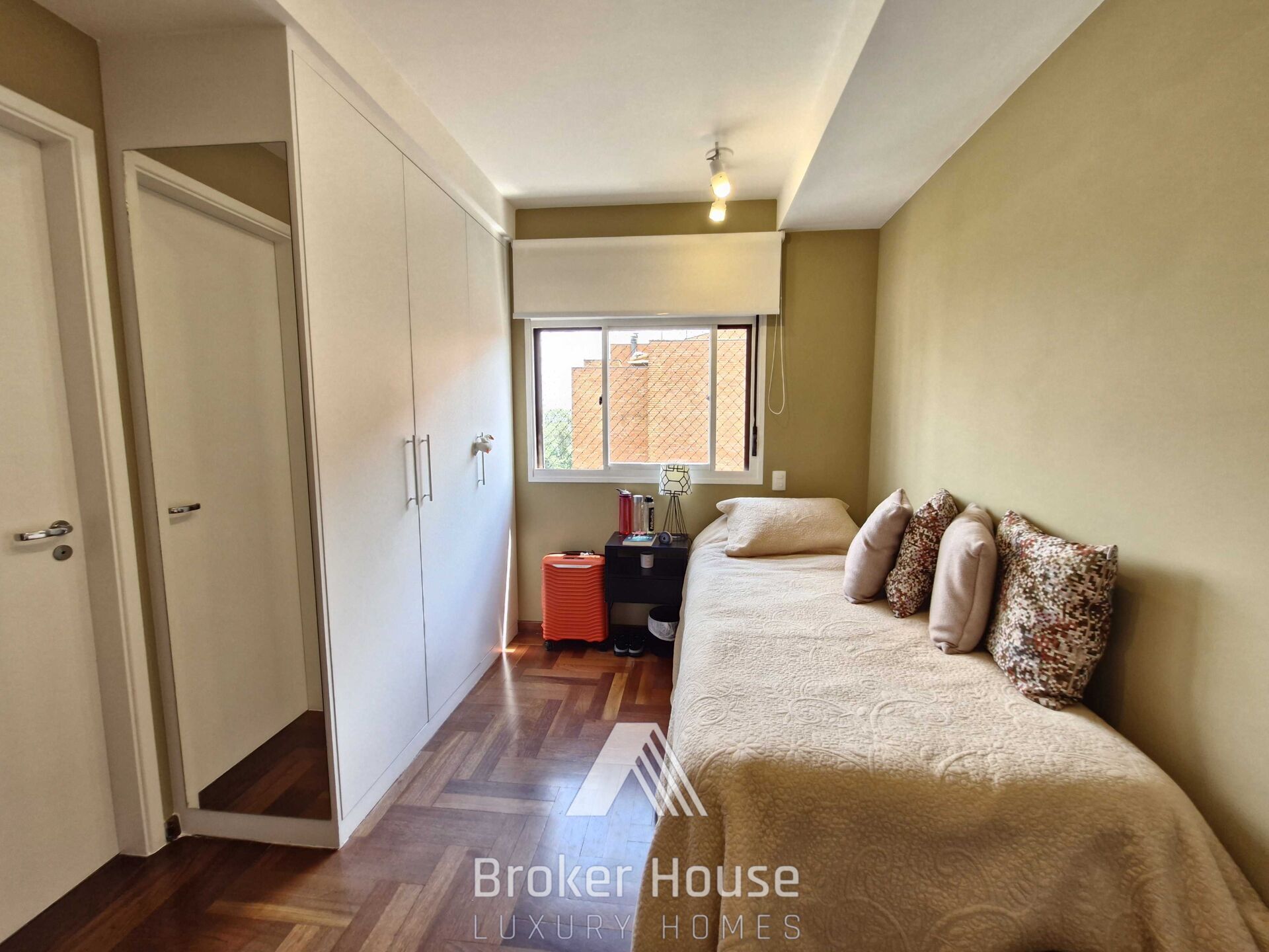 Cobertura à venda com 4 quartos, 250m² - Foto 16