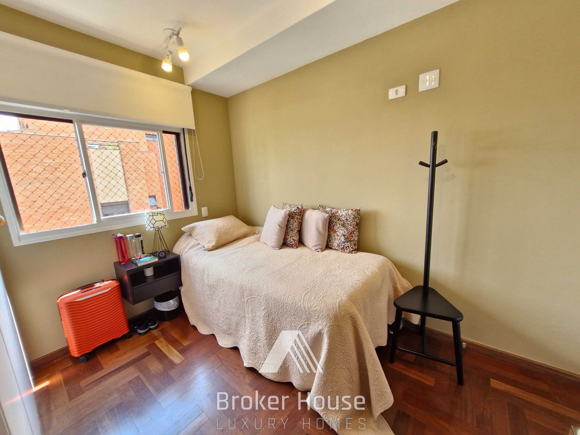 Cobertura à venda com 4 quartos, 250m² - Foto 17