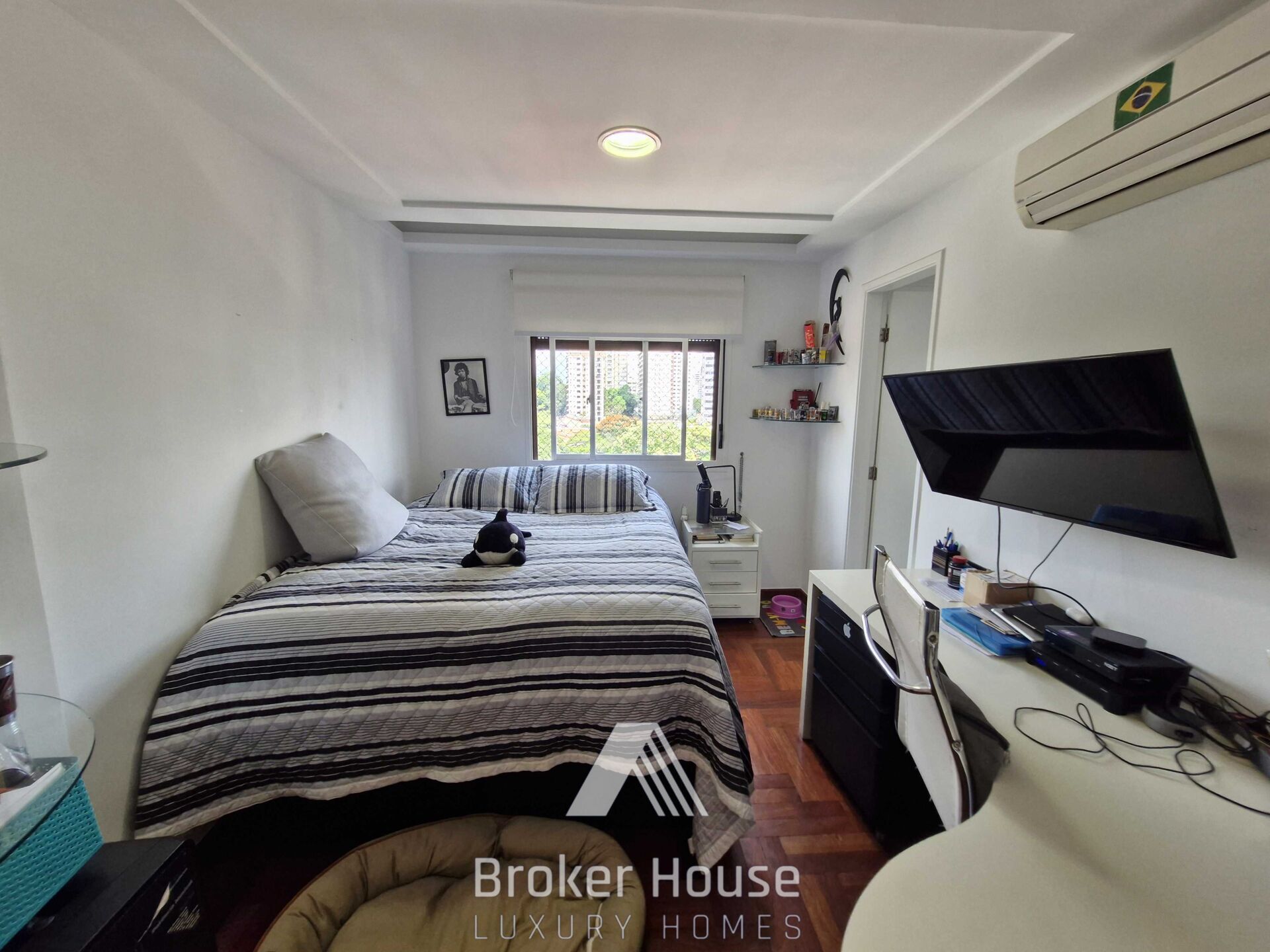 Cobertura à venda com 4 quartos, 250m² - Foto 11