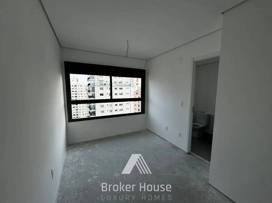 Apartamento à venda com 3 quartos, 181m² - Foto 16