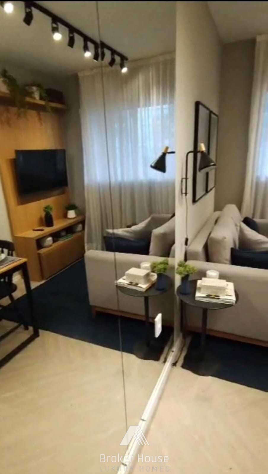 Apartamento à venda com 2 quartos, 37m² - Foto 2