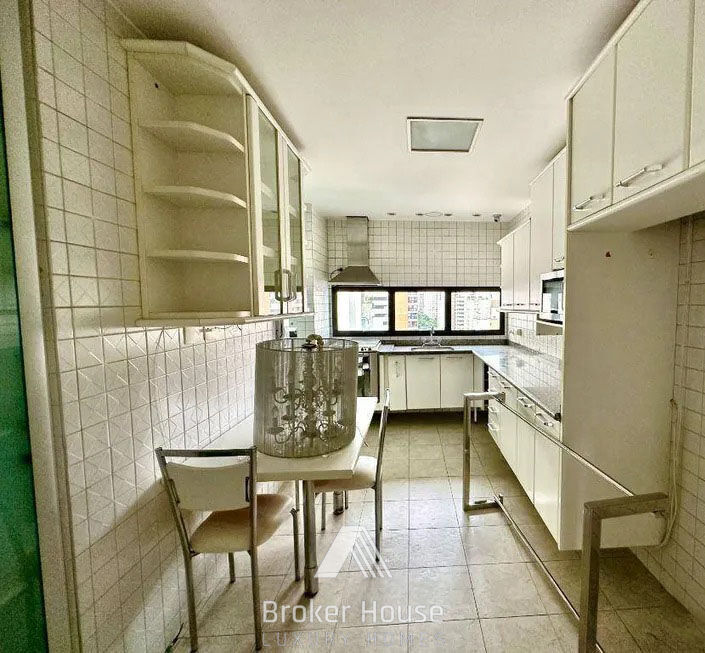 Apartamento à venda com 3 quartos, 130m² - Foto 13