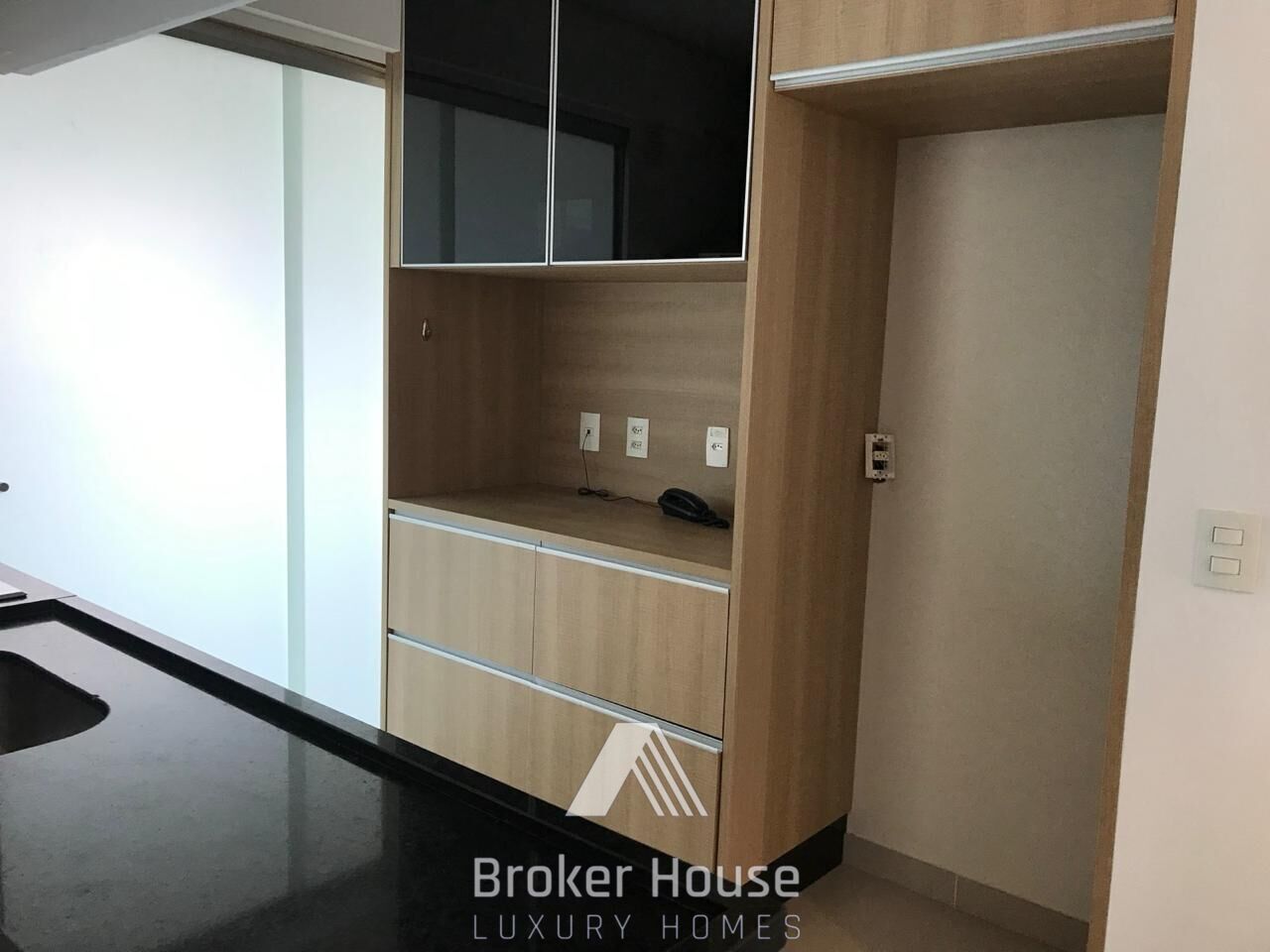 Apartamento para alugar com 2 quartos, 80m² - Foto 7