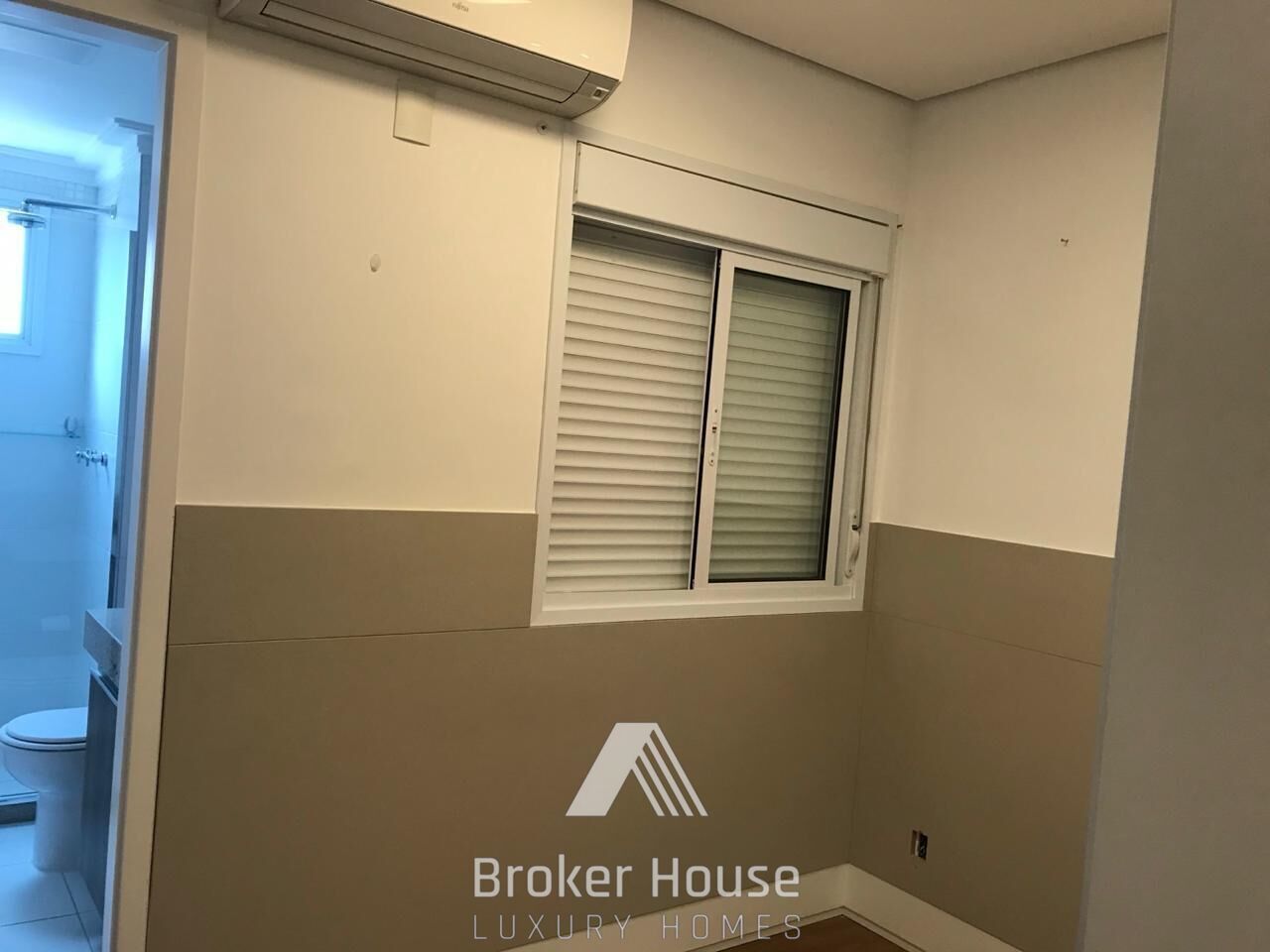 Apartamento para alugar com 2 quartos, 80m² - Foto 11