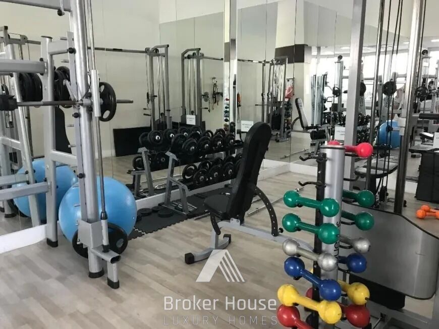 Apartamento para alugar com 2 quartos, 80m² - Foto 19