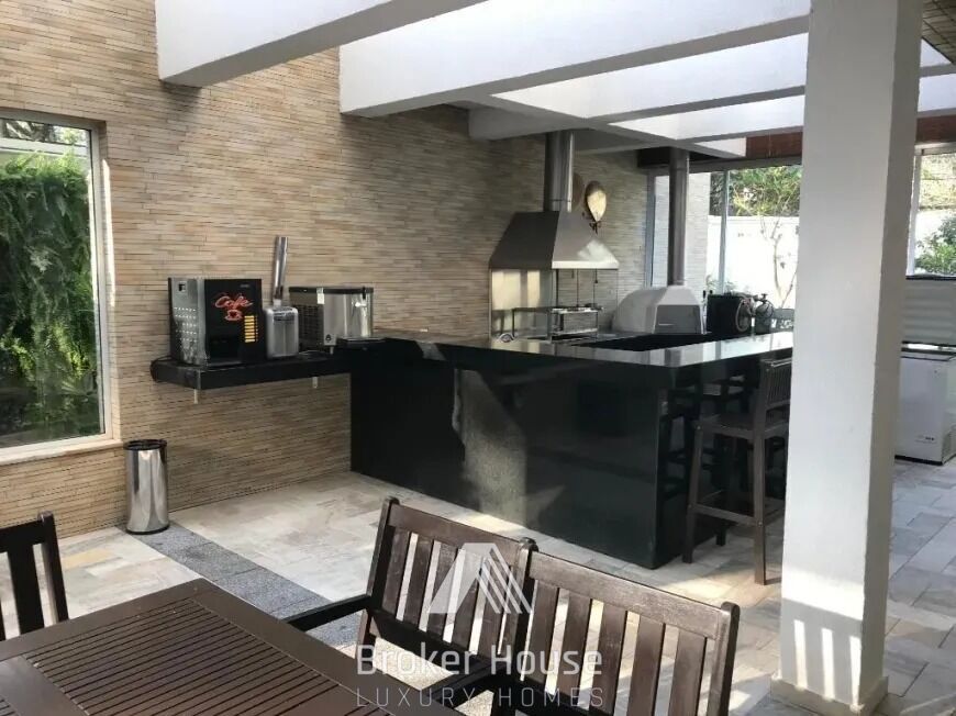Apartamento para alugar com 2 quartos, 80m² - Foto 23