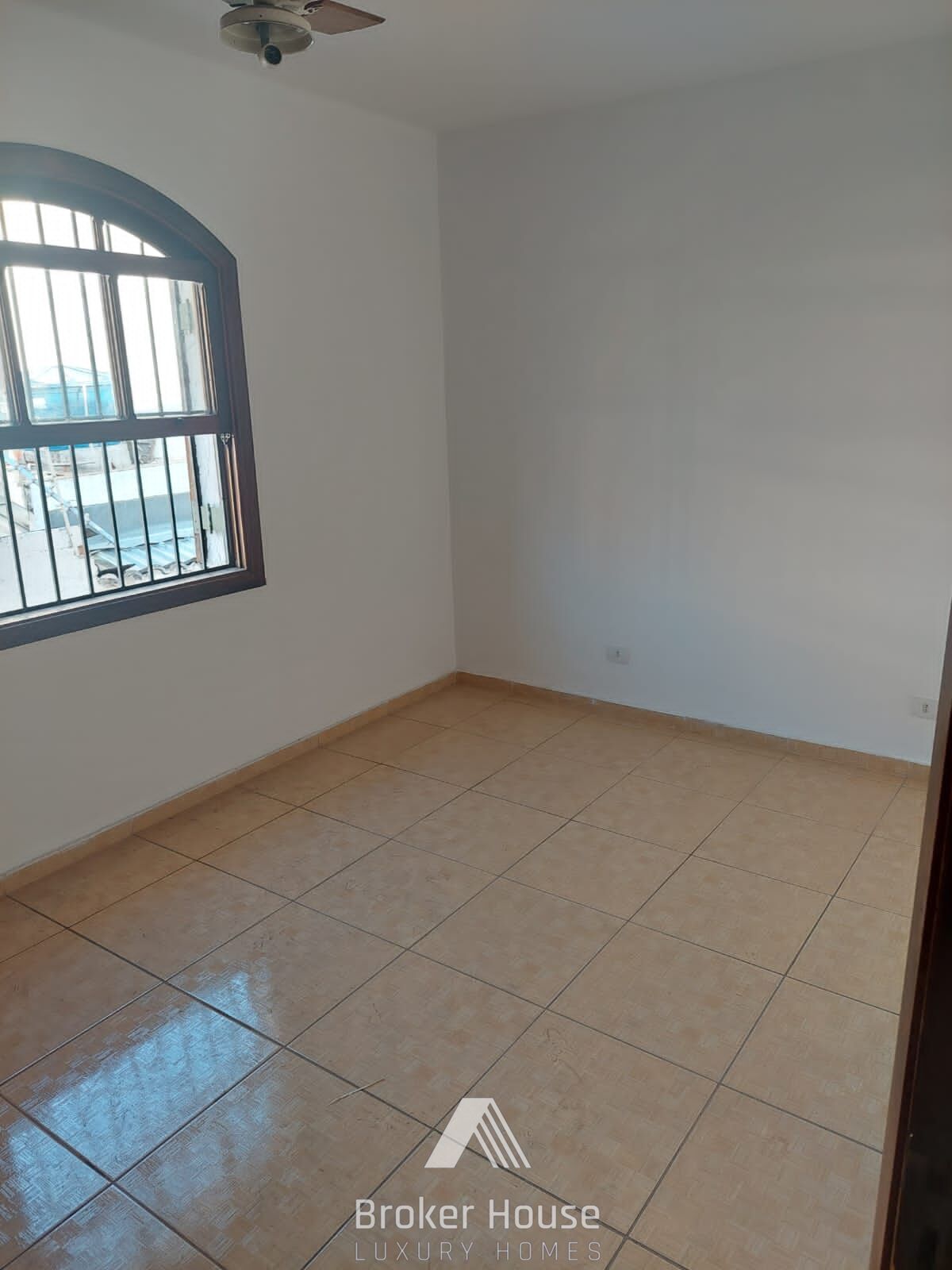 Casa à venda com 3 quartos, 185m² - Foto 18