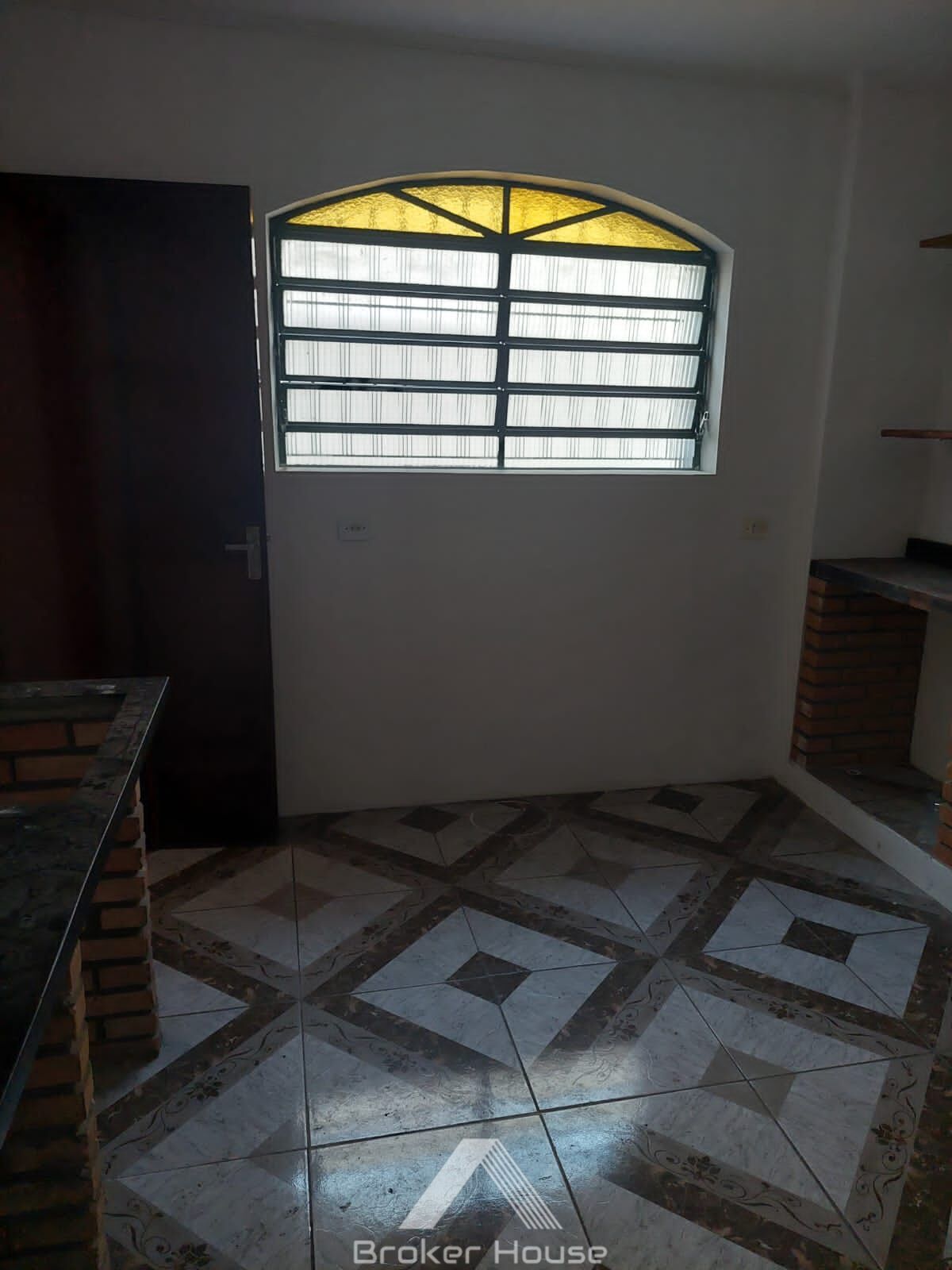 Casa à venda com 3 quartos, 185m² - Foto 11