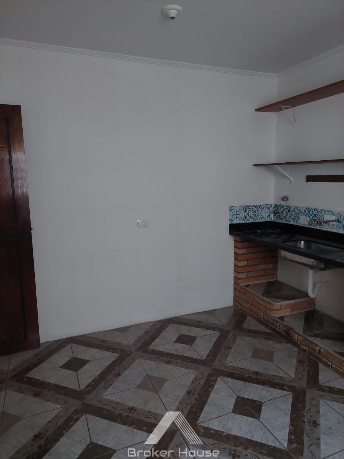 Casa à venda com 3 quartos, 185m² - Foto 9