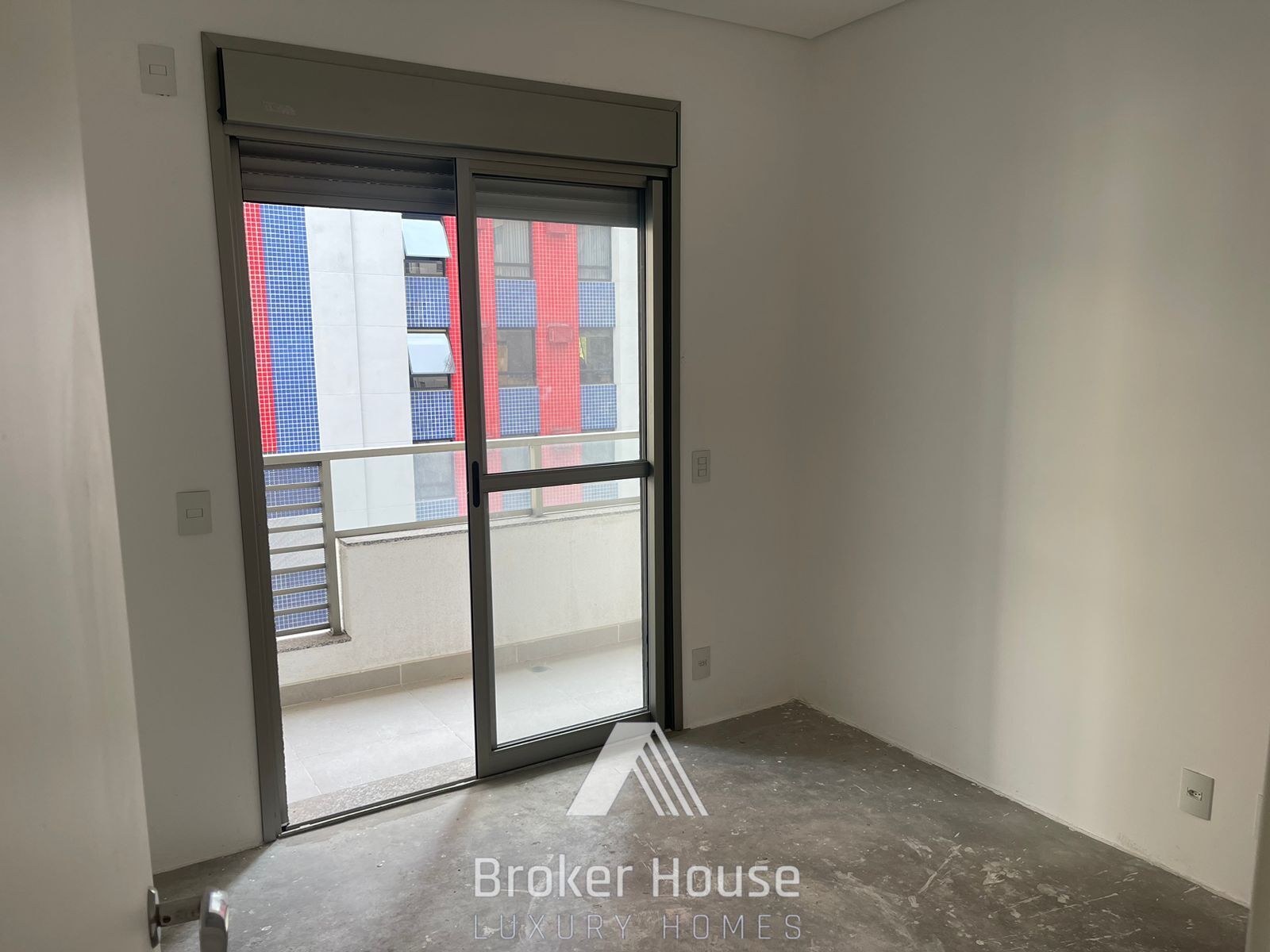 Apartamento à venda com 3 quartos, 187m² - Foto 13