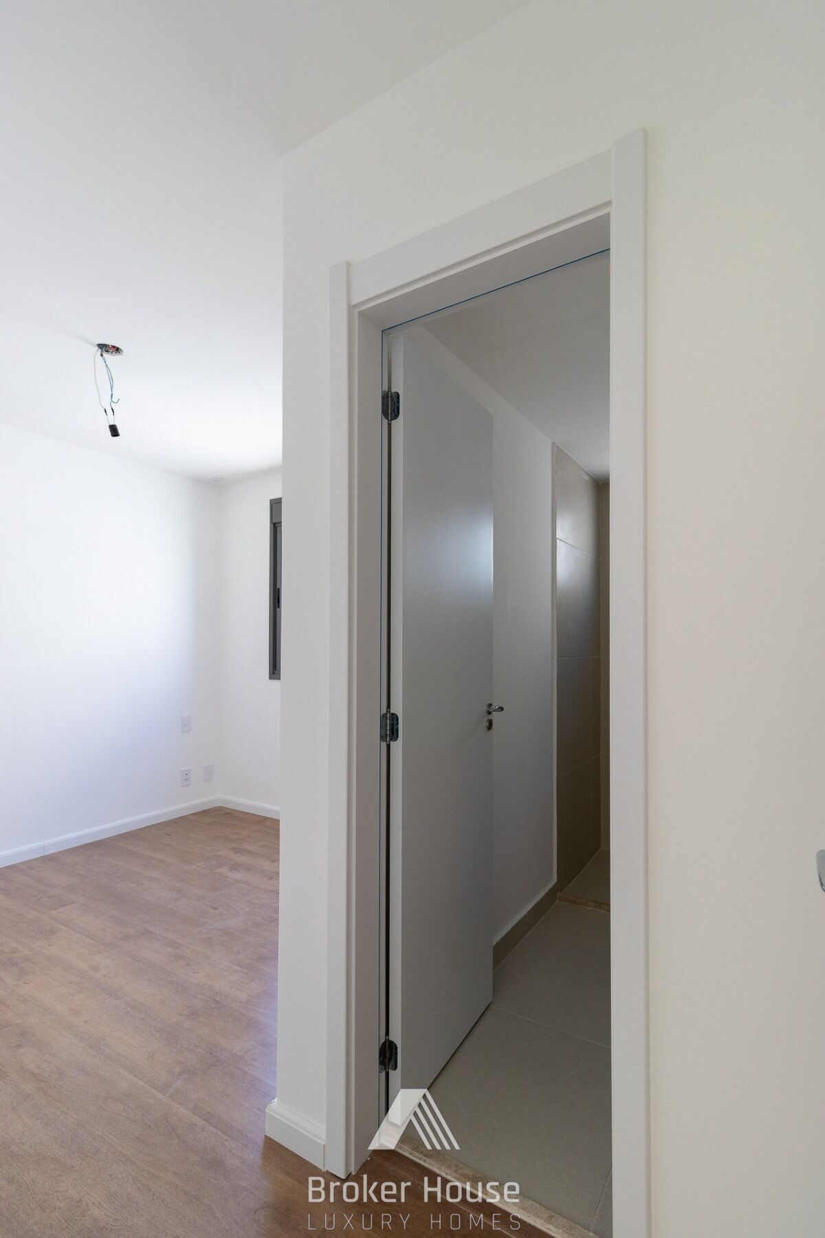 Apartamento à venda com 3 quartos, 76m² - Foto 22