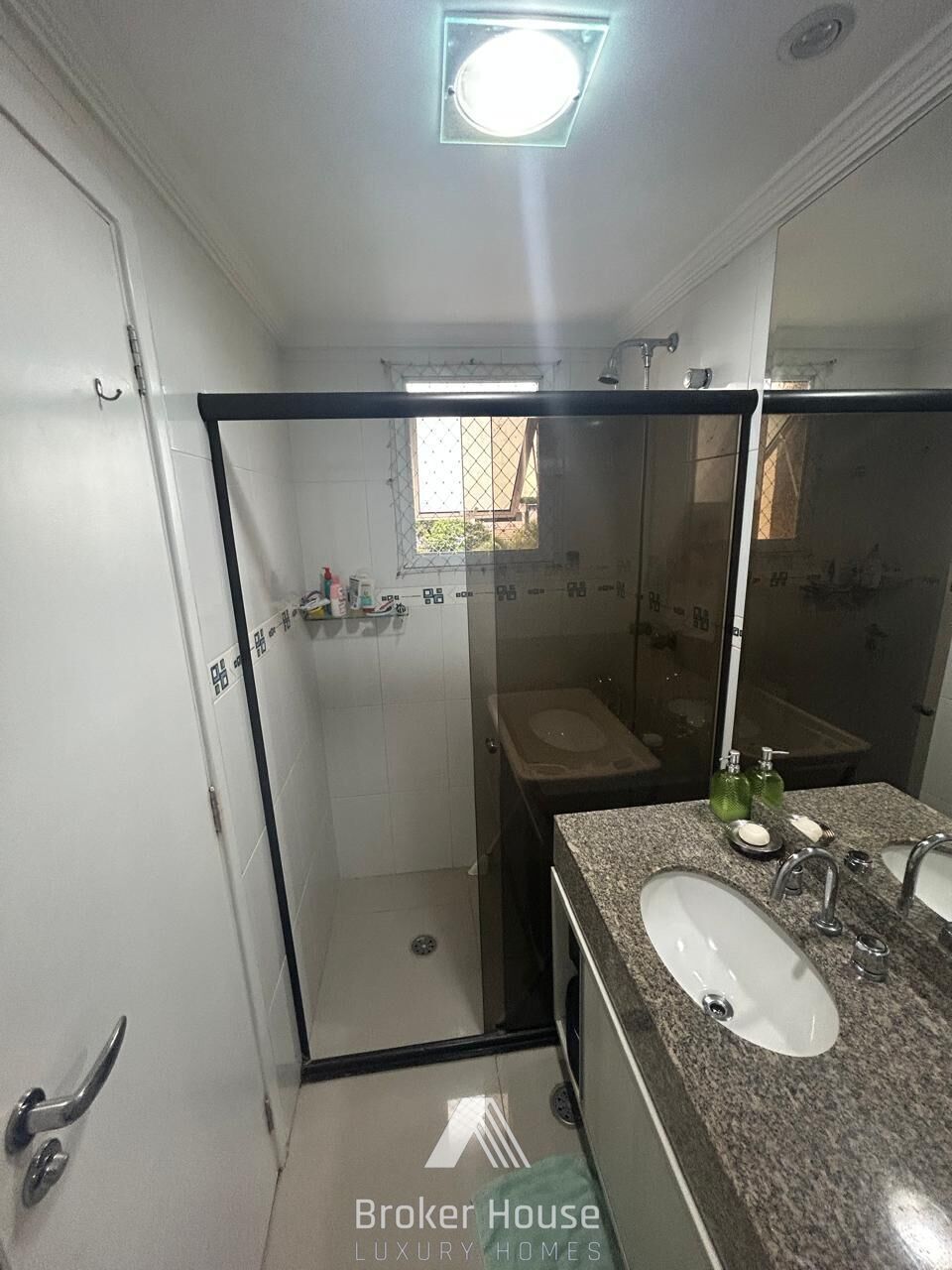 Apartamento à venda com 3 quartos, 182m² - Foto 22