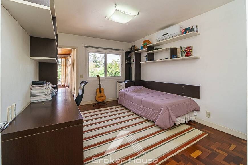 Casa à venda com 4 quartos, 350m² - Foto 26