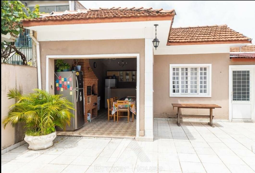 Casa à venda com 3 quartos, 160m² - Foto 3