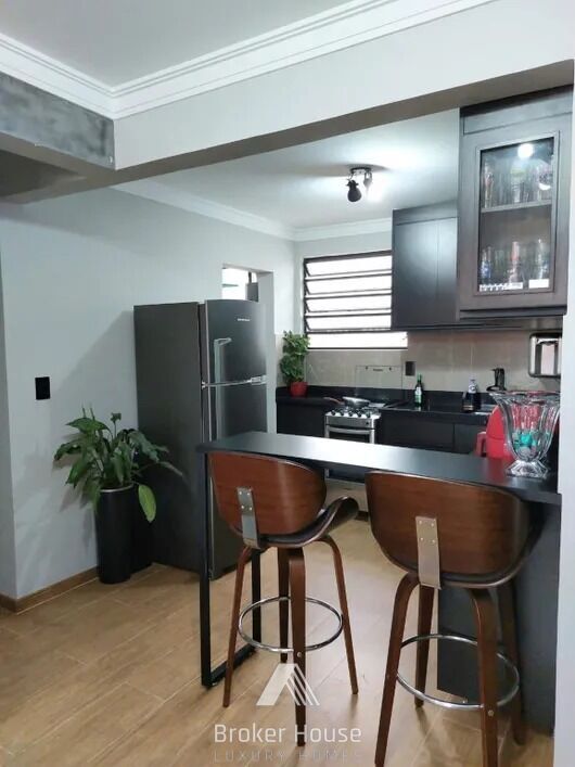 Apartamento à venda com 2 quartos, 80m² - Foto 3