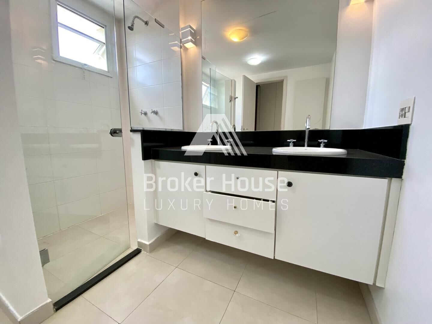 Apartamento, 3 quartos, 220 m² - Foto 13