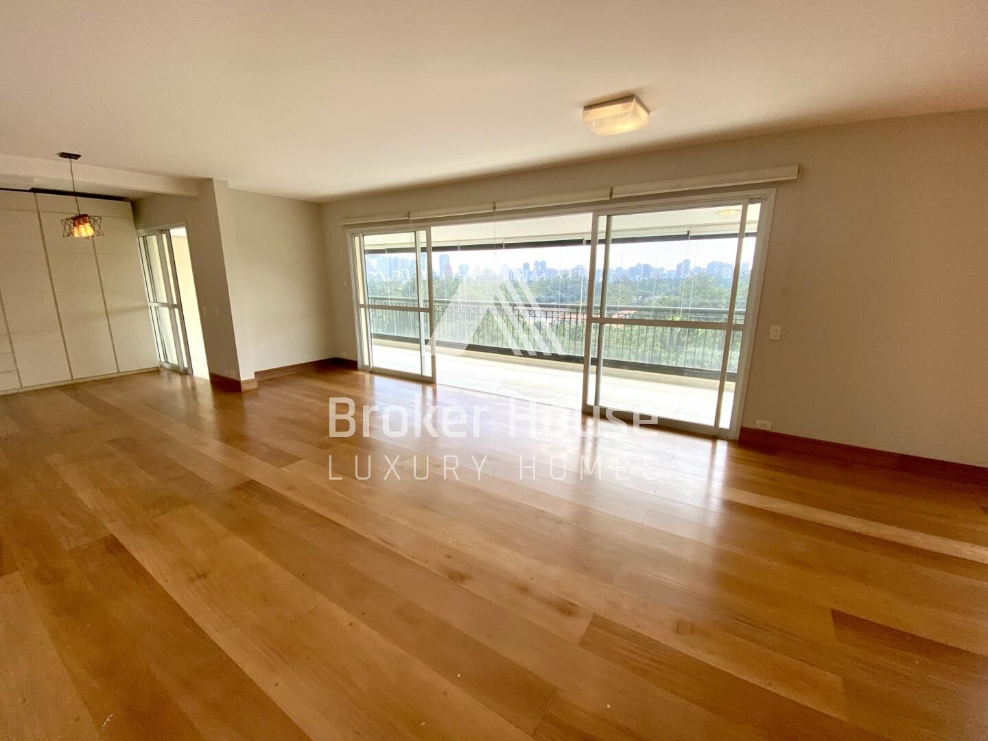 Apartamento, 3 quartos, 220 m² - Foto 3