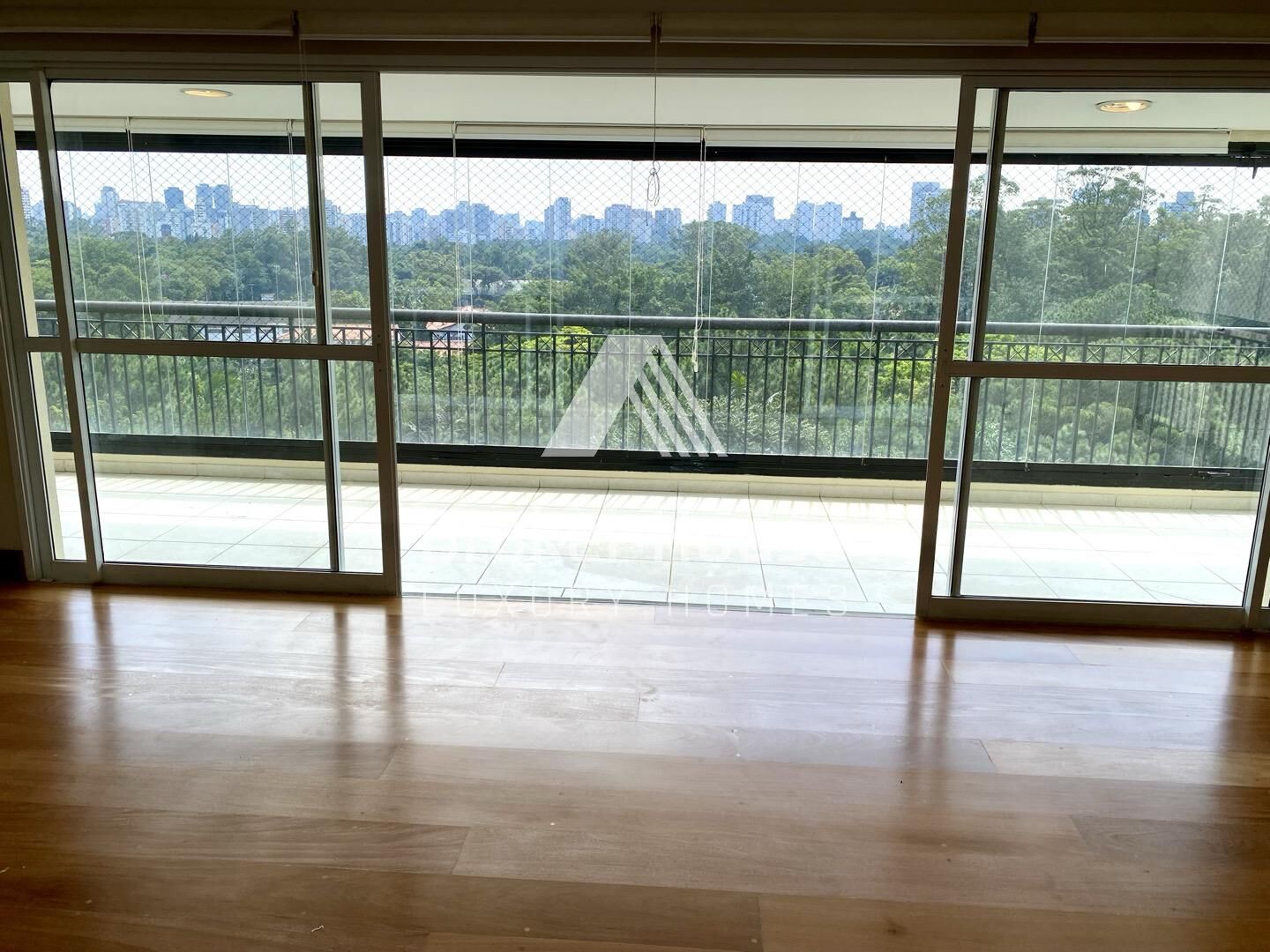 Apartamento, 3 quartos, 220 m² - Foto 5