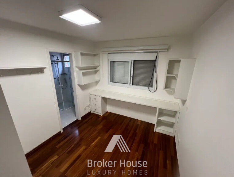 Apartamento à venda com 4 quartos, 186m² - Foto 15