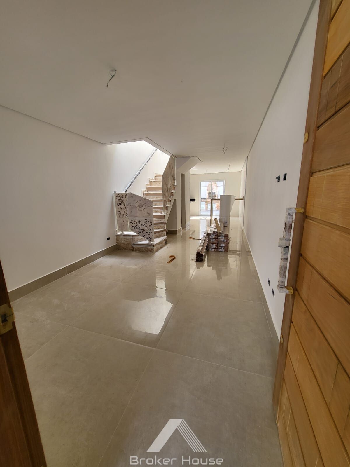 Casa à venda com 3 quartos, 100m² - Foto 6