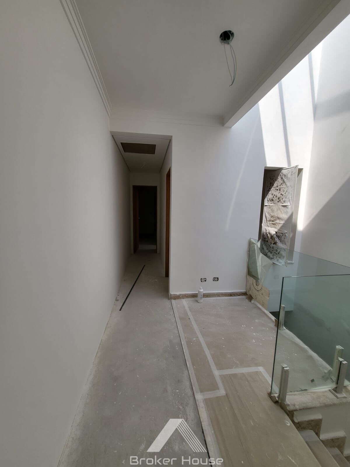 Casa à venda com 3 quartos, 100m² - Foto 17