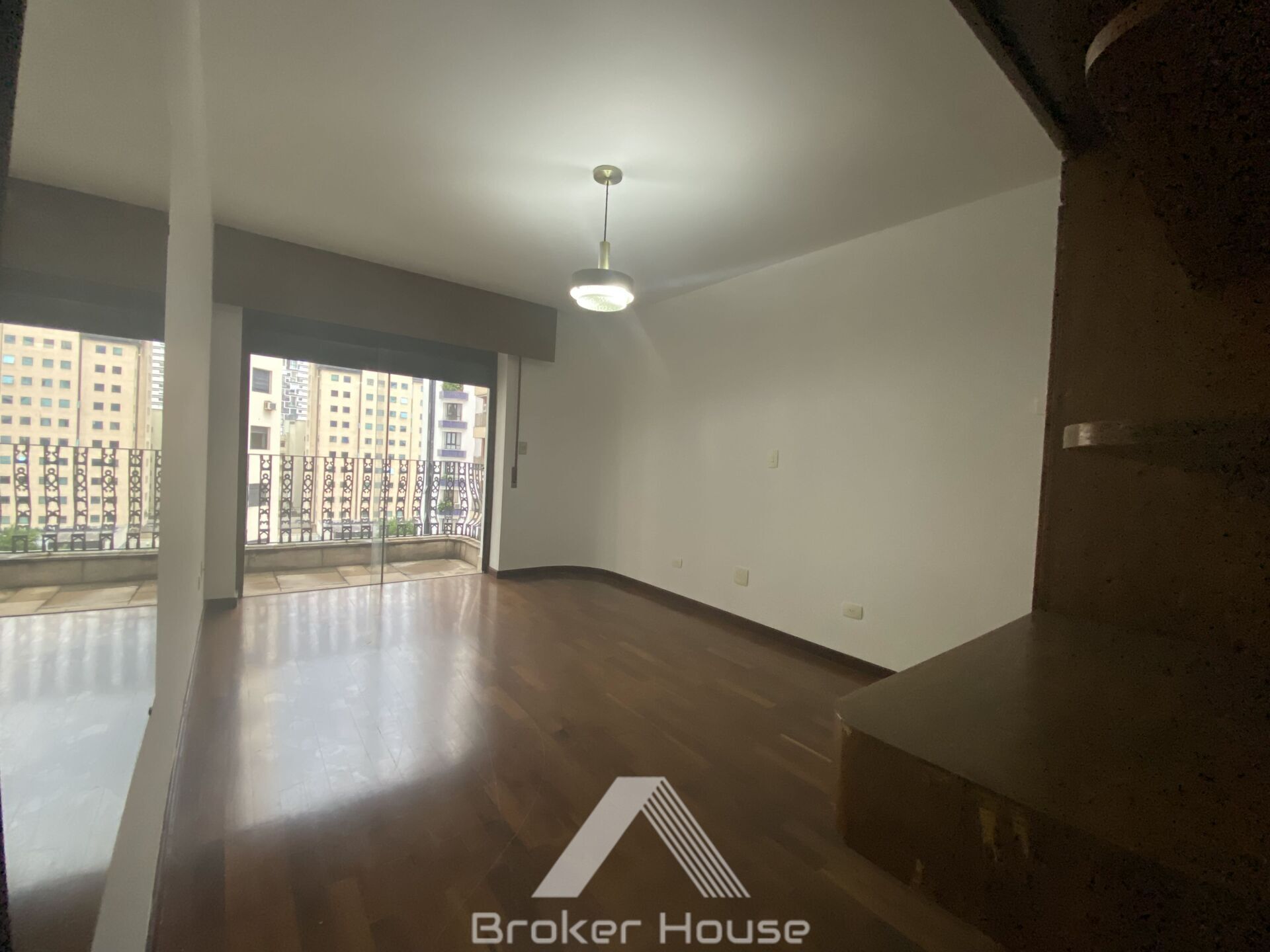 Apartamento à venda com 4 quartos, 229m² - Foto 28