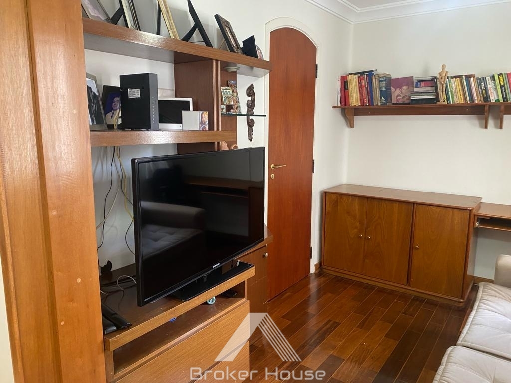 Apartamento à venda com 3 quartos, 98m² - Foto 17