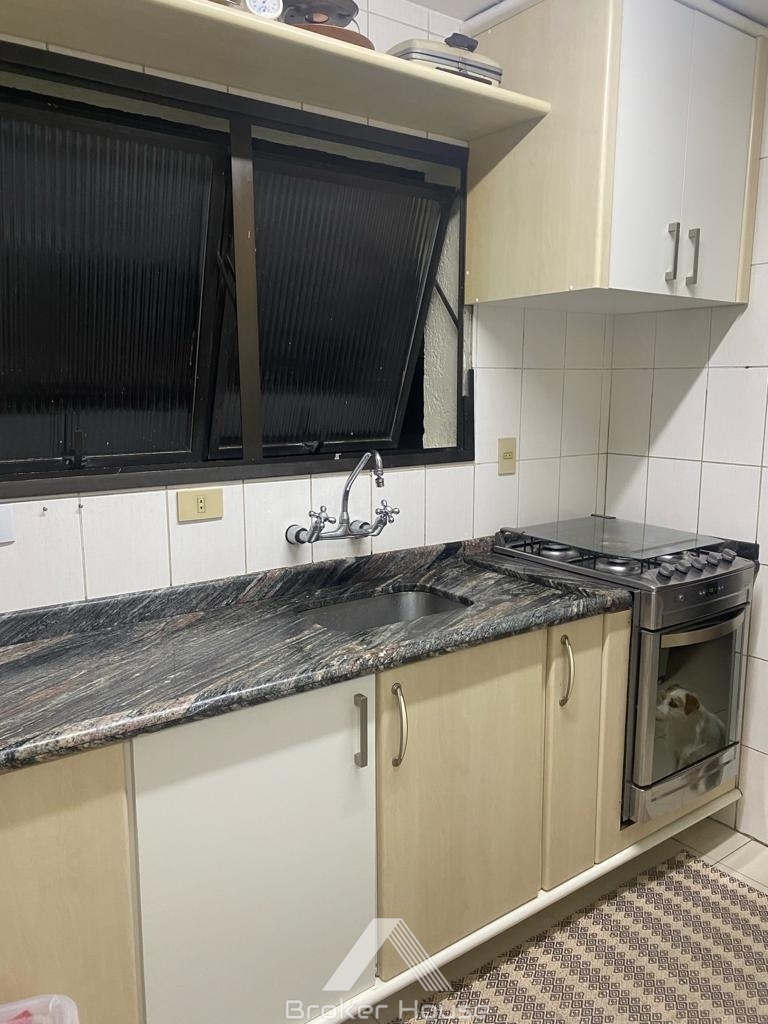 Apartamento à venda com 3 quartos, 98m² - Foto 23