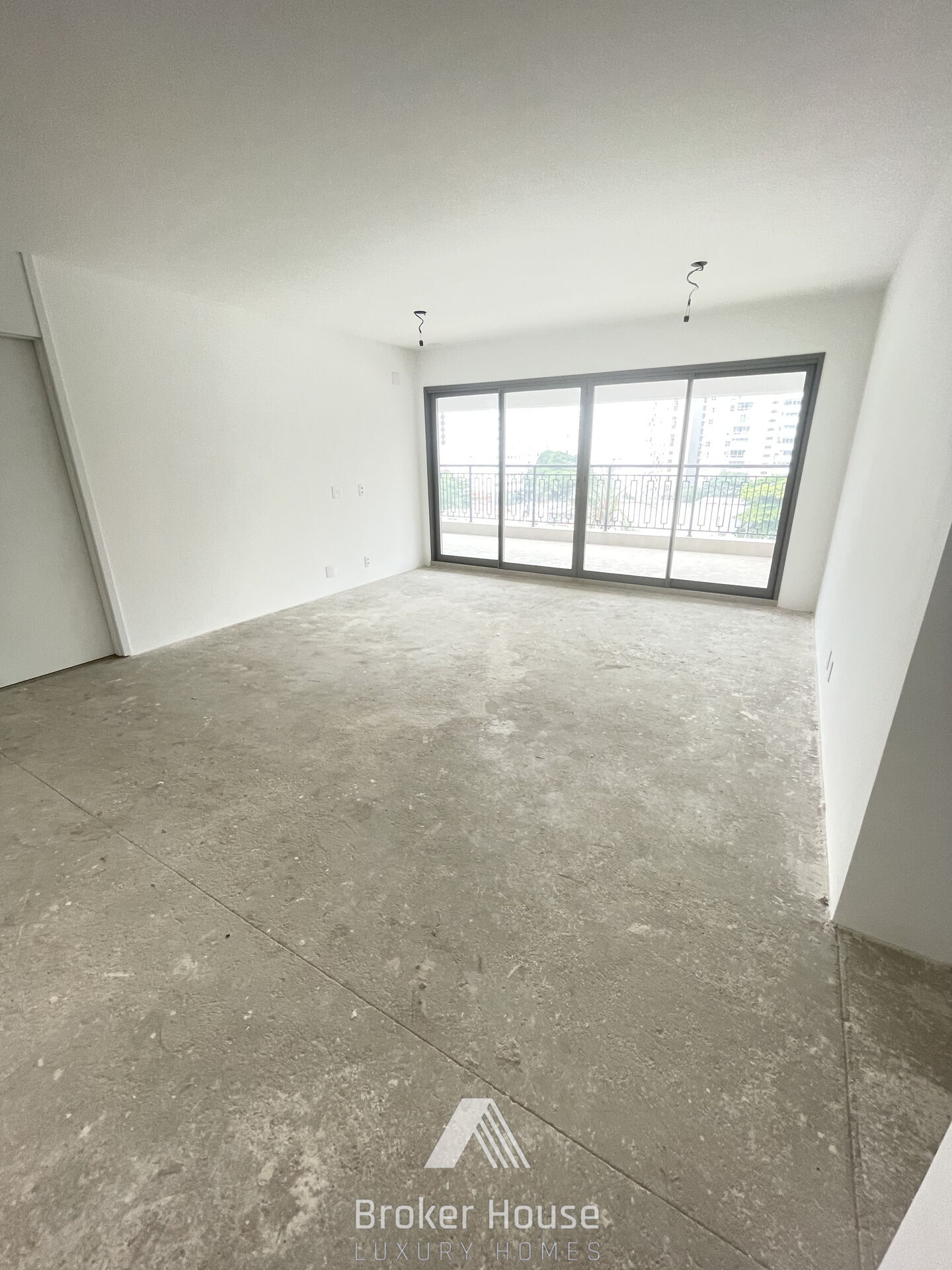 Apartamento à venda com 3 quartos, 149m² - Foto 8