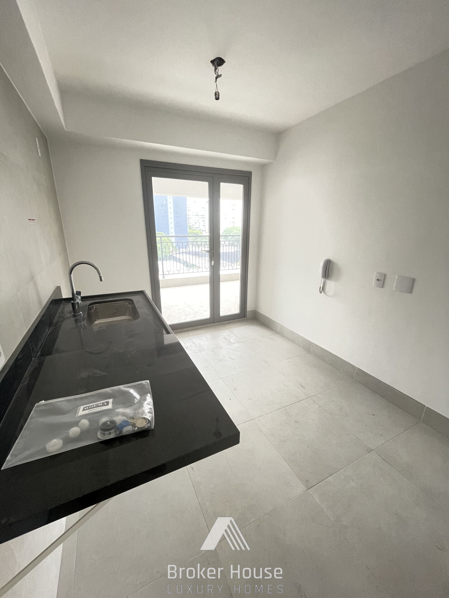 Apartamento à venda com 3 quartos, 149m² - Foto 10