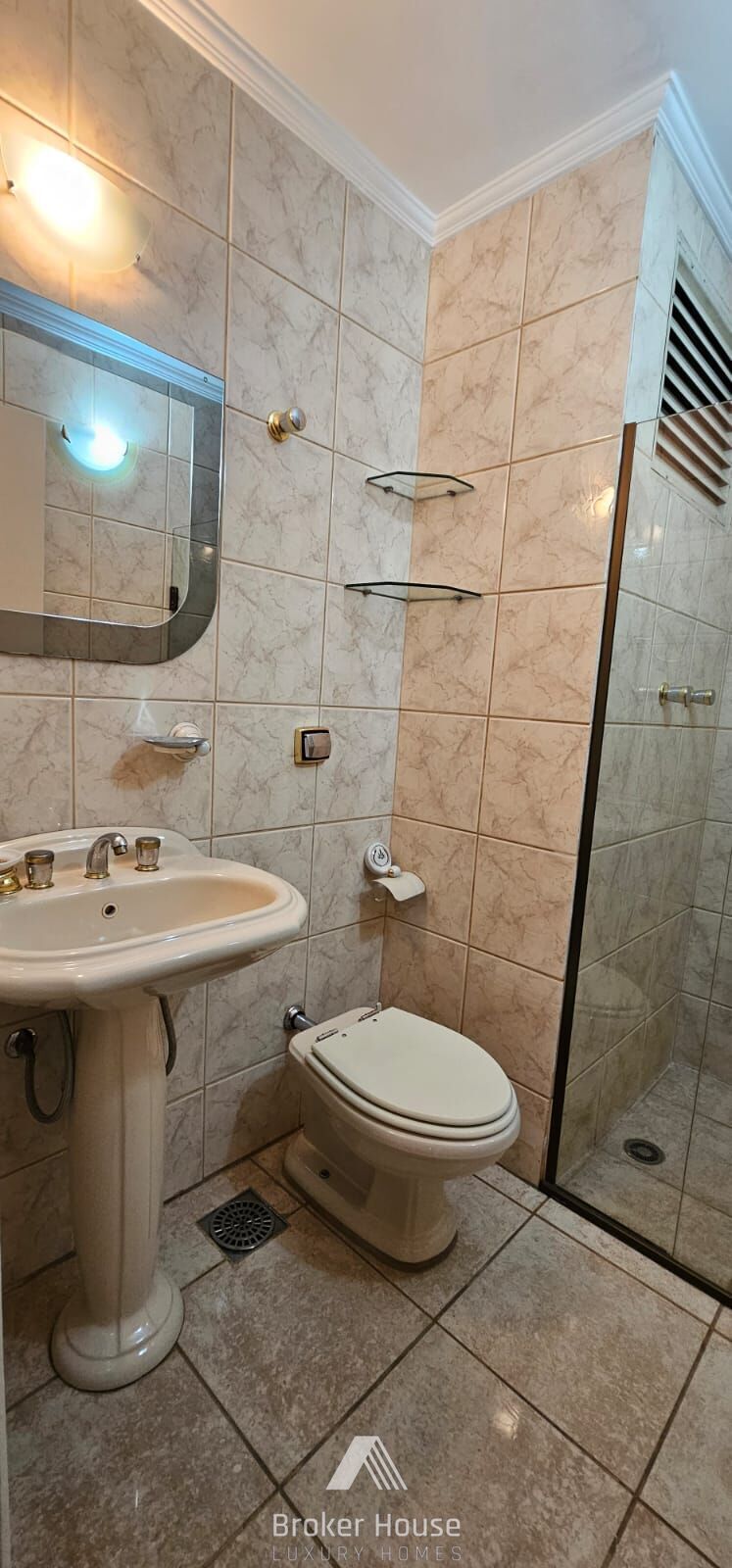 Apartamento à venda com 3 quartos, 108m² - Foto 8